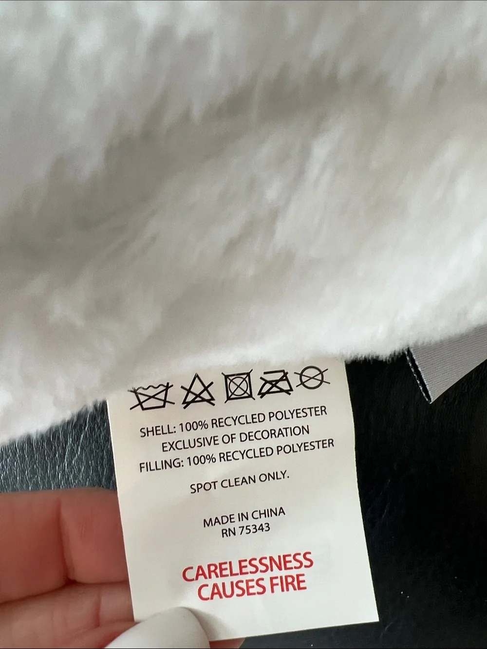 cupcakes & cashmere nwt cupcakes